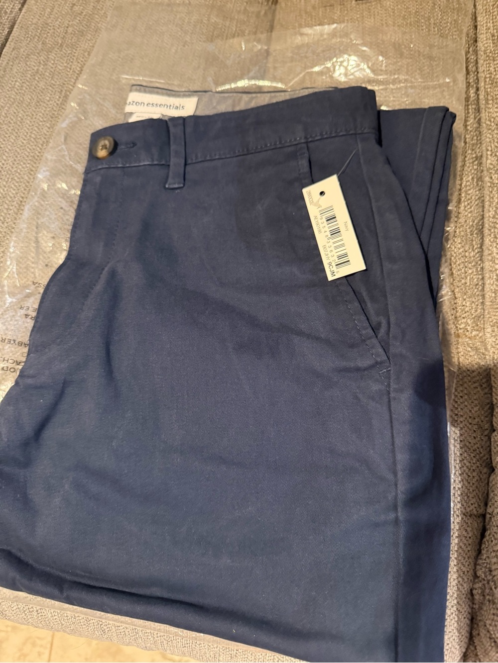 Amazon Essentials Men’s Navy Blue Chino Pants 28x32